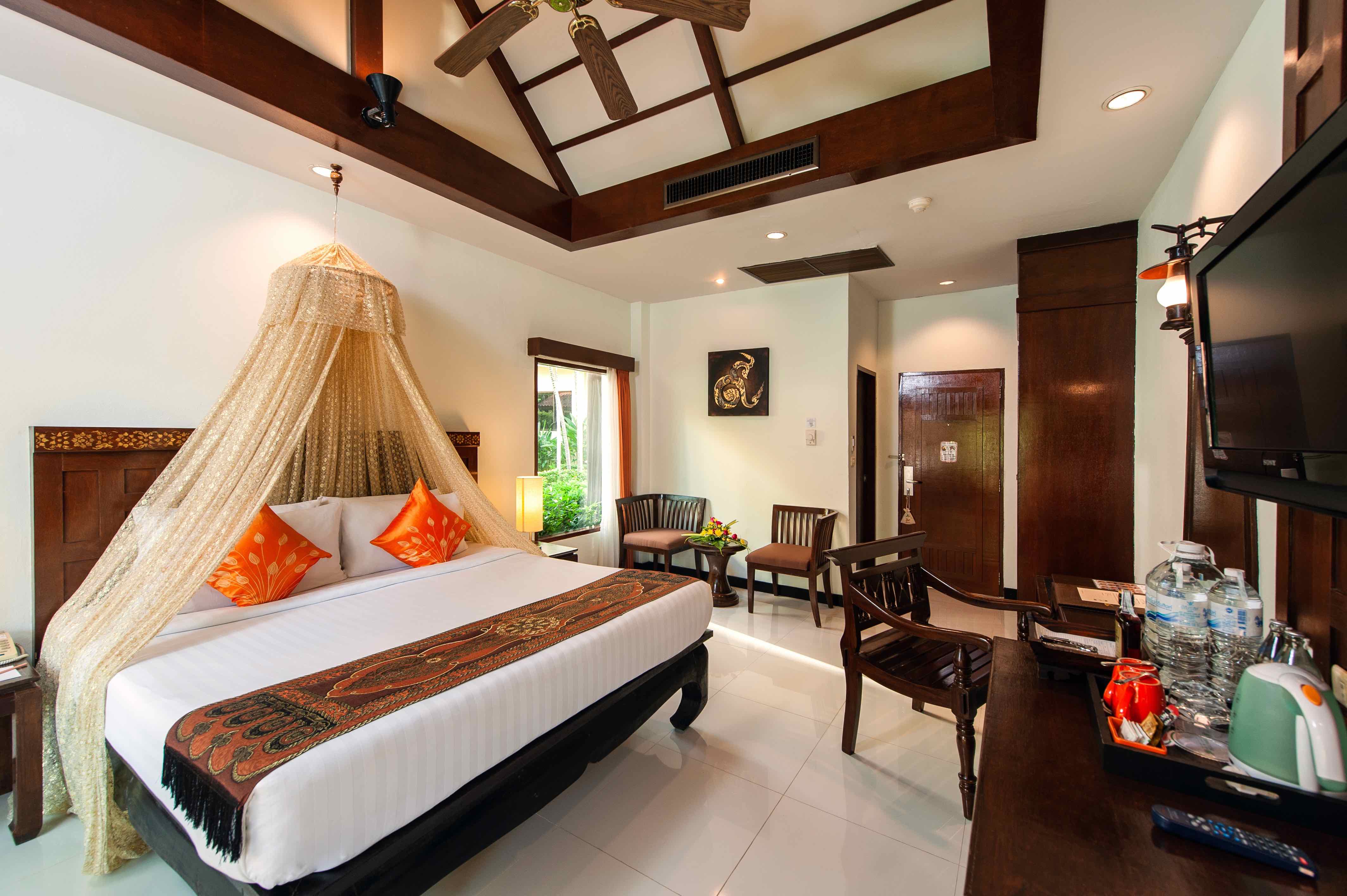 Diamond resort phuket 4. Diamond Cottage Resort Spa 4 Таиланд. Даймонд Резорт Пхукет. Даймонд коттедж Пхукет. Патонг коттедж Резорт Пхукет.