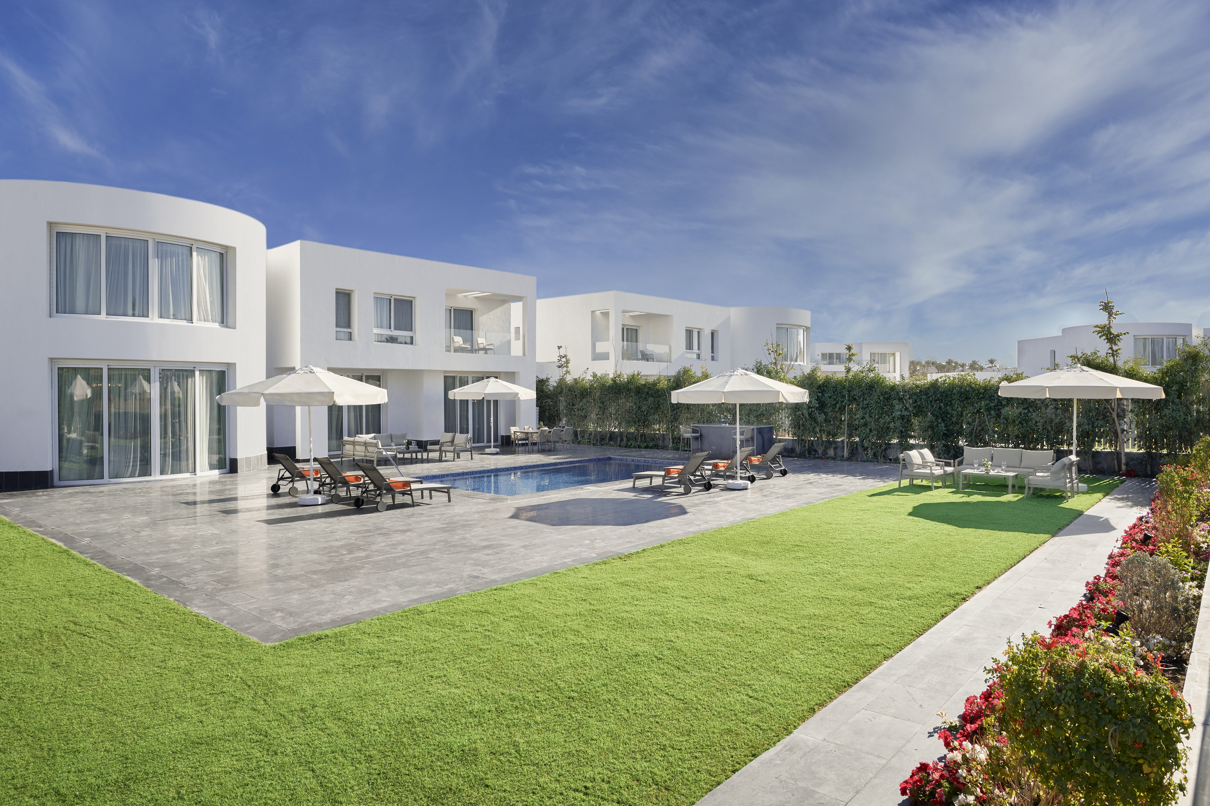 Golf villas by rixos. Rixos Golf Villas Шарм-Эль-Шейх. Риксос гольф Виллас. Rixos Golf Villas Suites 5 Шарм Эль Шейх. Rixos Golf Villas & Suites Шарм-Эль-Шейх, Египет.