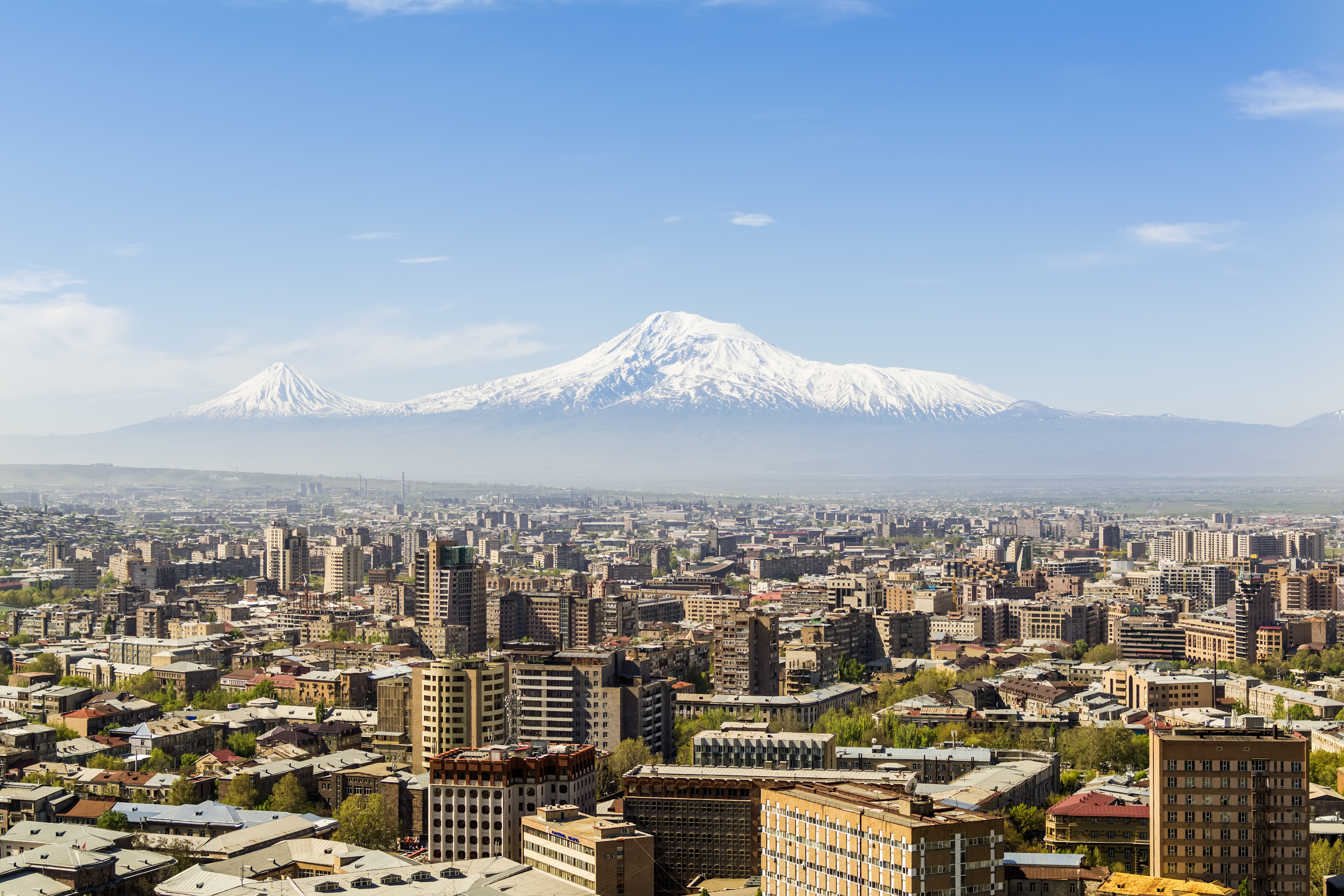 Ереван уровень. Армения Ереван. Гора Арарат. Столица Армении Ереван. Арарат (город, Армения).