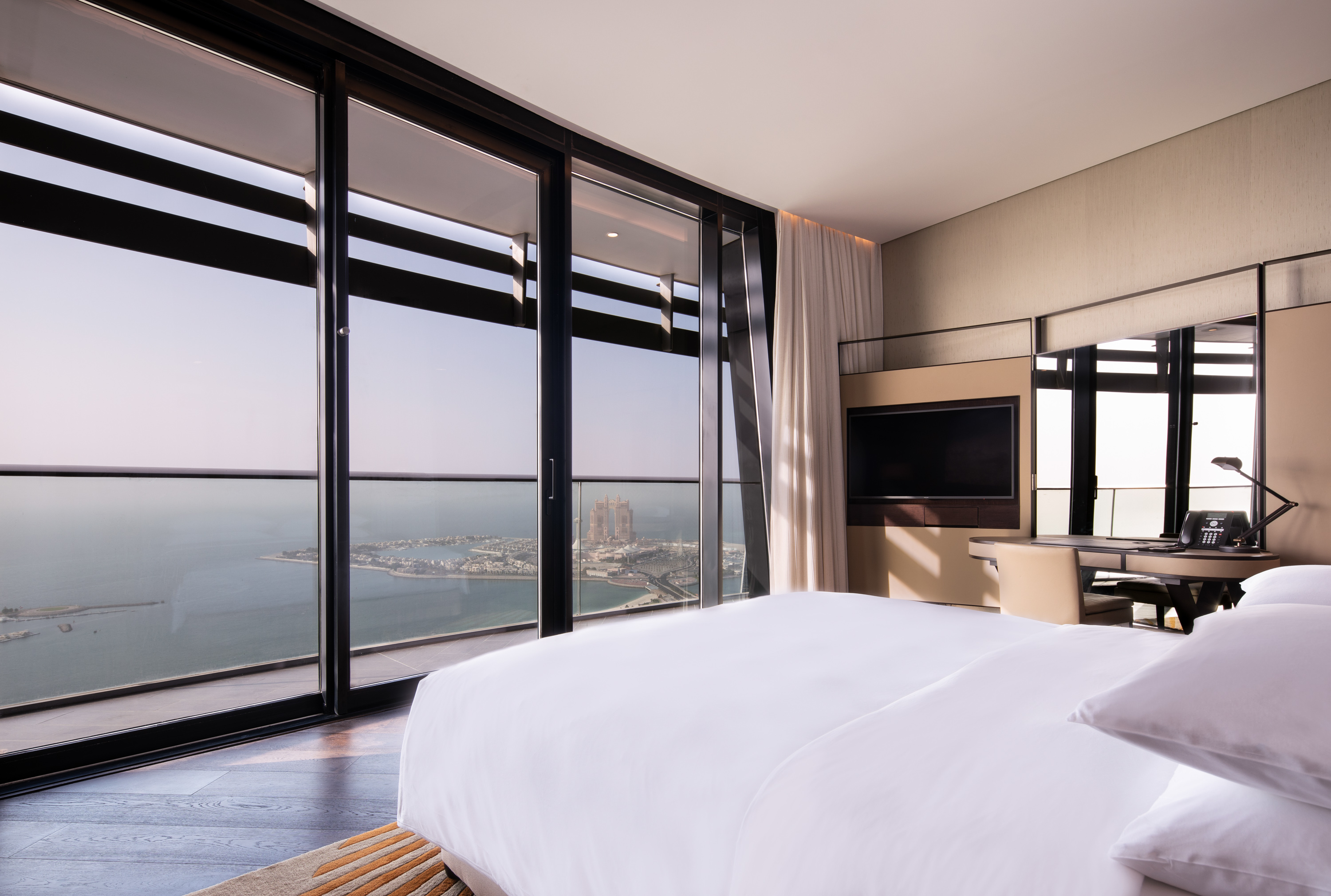 Хаятт Абу Даби. Grand Hyatt Abu Dhabi Hotel & Residences Emirates Pearl. Отель Grand Hyatt Abu Dhabi Hotel & Residences Emirates Pearl в Абу-Даби. Park Hyatt Abu Dhabi Hotel and Villas.