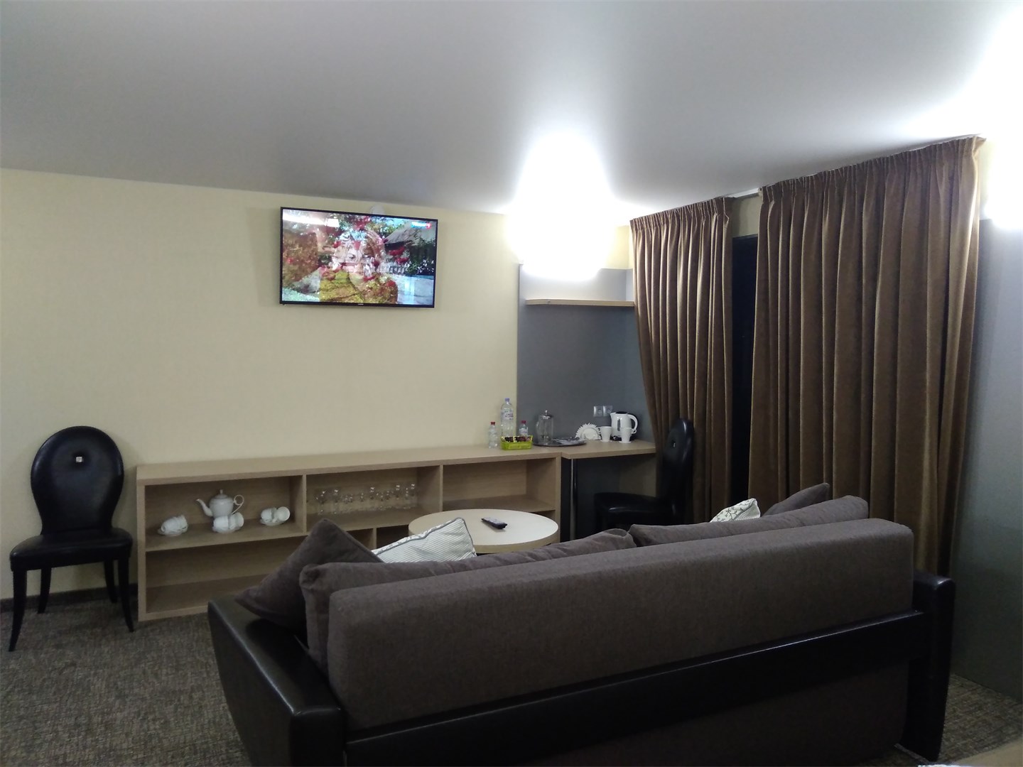 Воскресенск бизнес отель ул рождественская. Гостиница воскресенская. Гостиница воскресенск московская область. Бизнес отель воскресенск. Гостиницы в воскресенске московской.