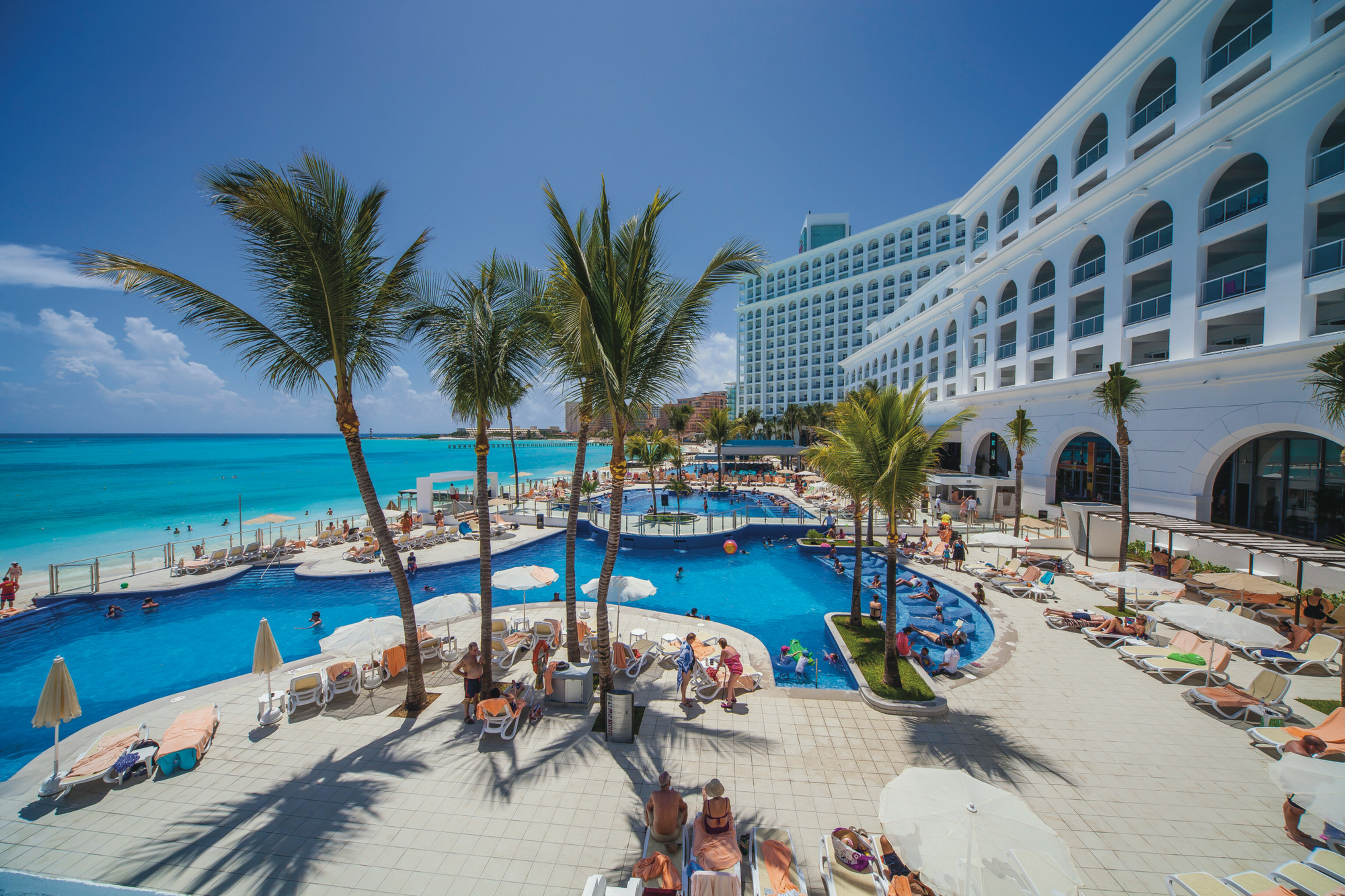 Отель Krystal Cancun 5