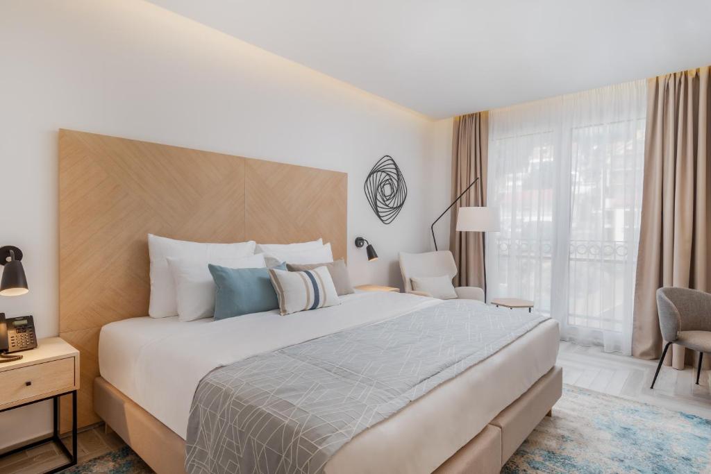 Lazure resort and spa. Lazure &amp; marina 5*. lazure.