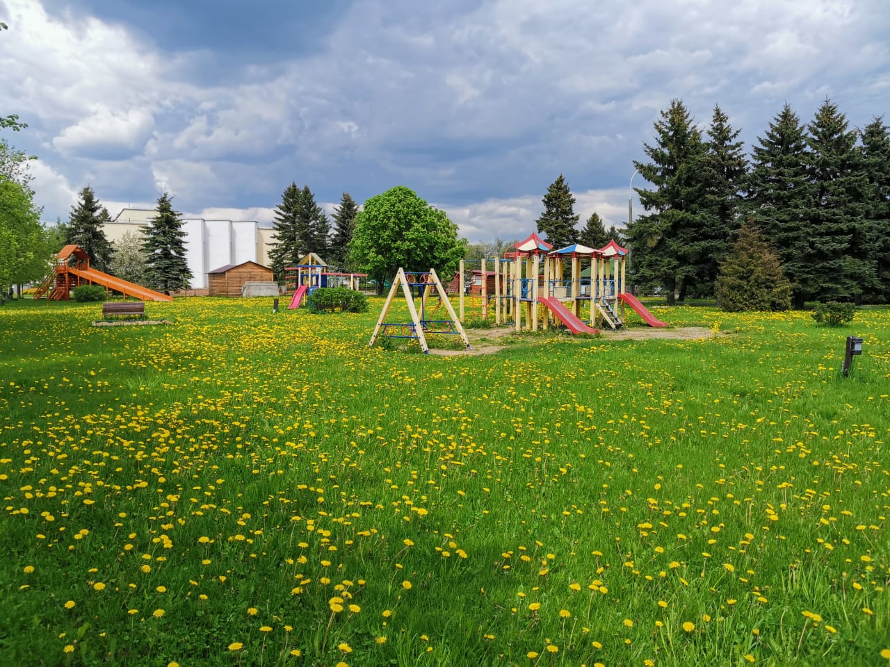 Тропикана подмосковье. Тропикана парк Пятницкое шоссе. Тропикана парк Зеленоград. Загородный комплекс Тропикана парк. Парк Пятницкое шоссе.