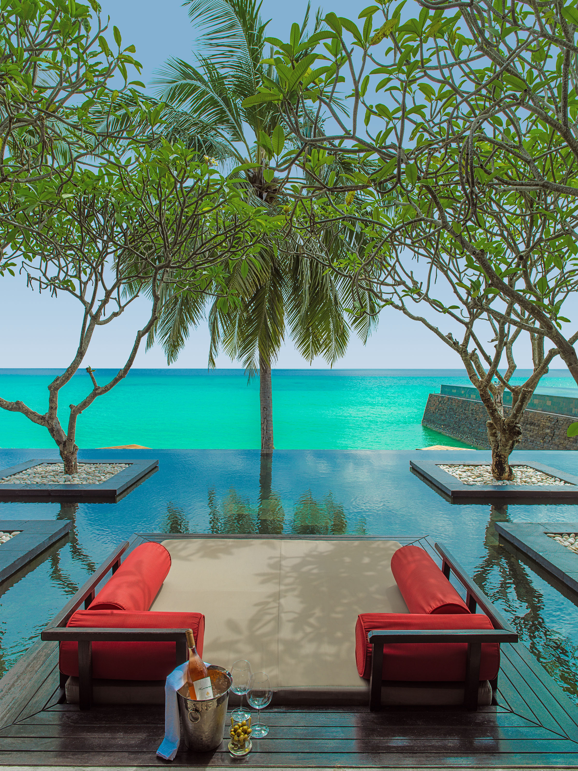 One s one and only. Ван энд Онли Мальдивы. Отель one and only Мальдивы. Reethi Rah. One & only Reethi Rah 5*.