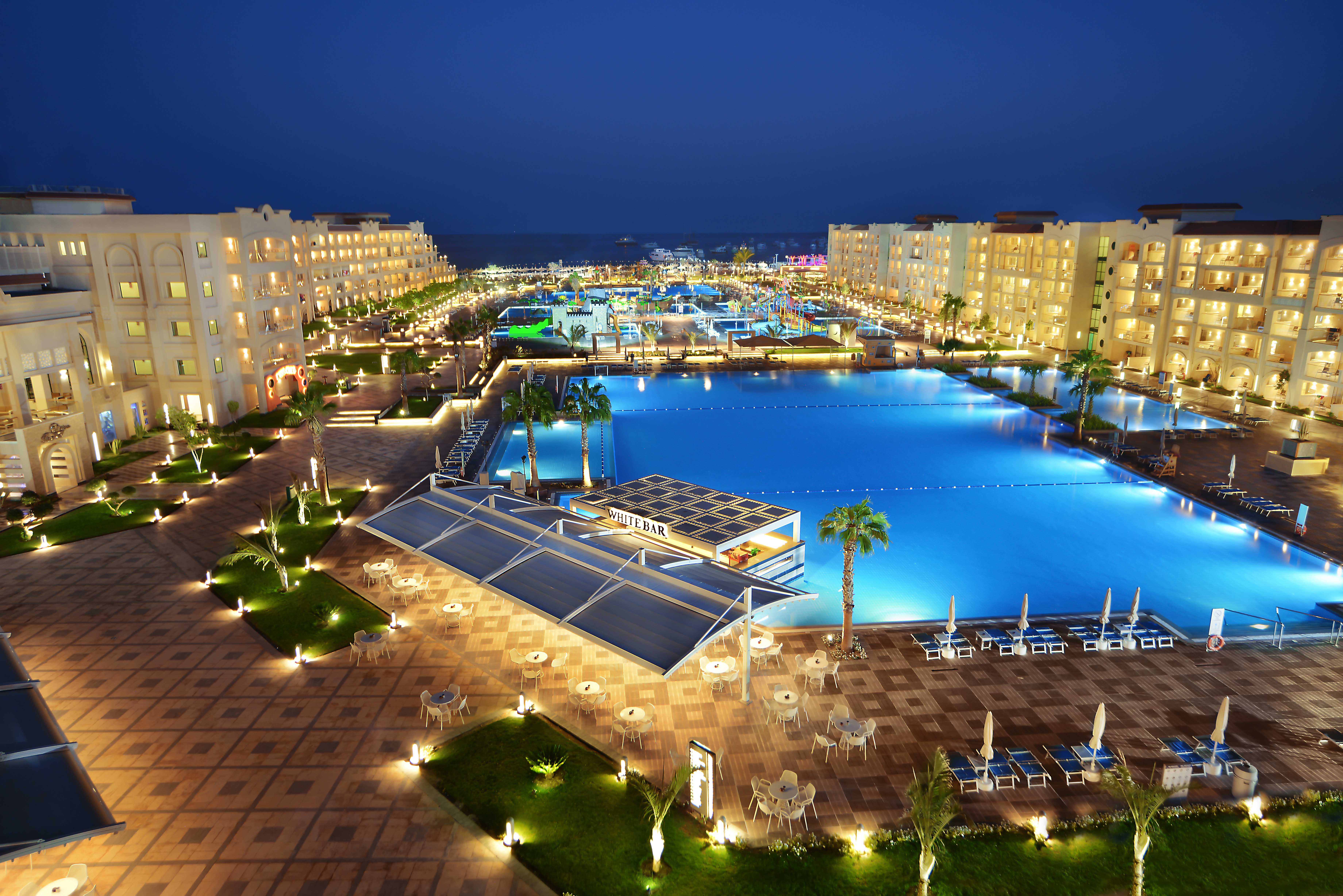Серри бич хургада. Альбатрос White Beach Хургада. Beach Albatros Resort Hurghada 5 Хургада. Отель Альбатрос Вайт Бич Резорт 5 Хургада. Египет отель Beach Albatros.