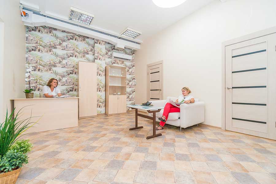 Санаторий аквамарин витязево. Медицинский центр витязево. Ул. Шарите анапа медицинский центр. Бригантина витязево медицинский центр.