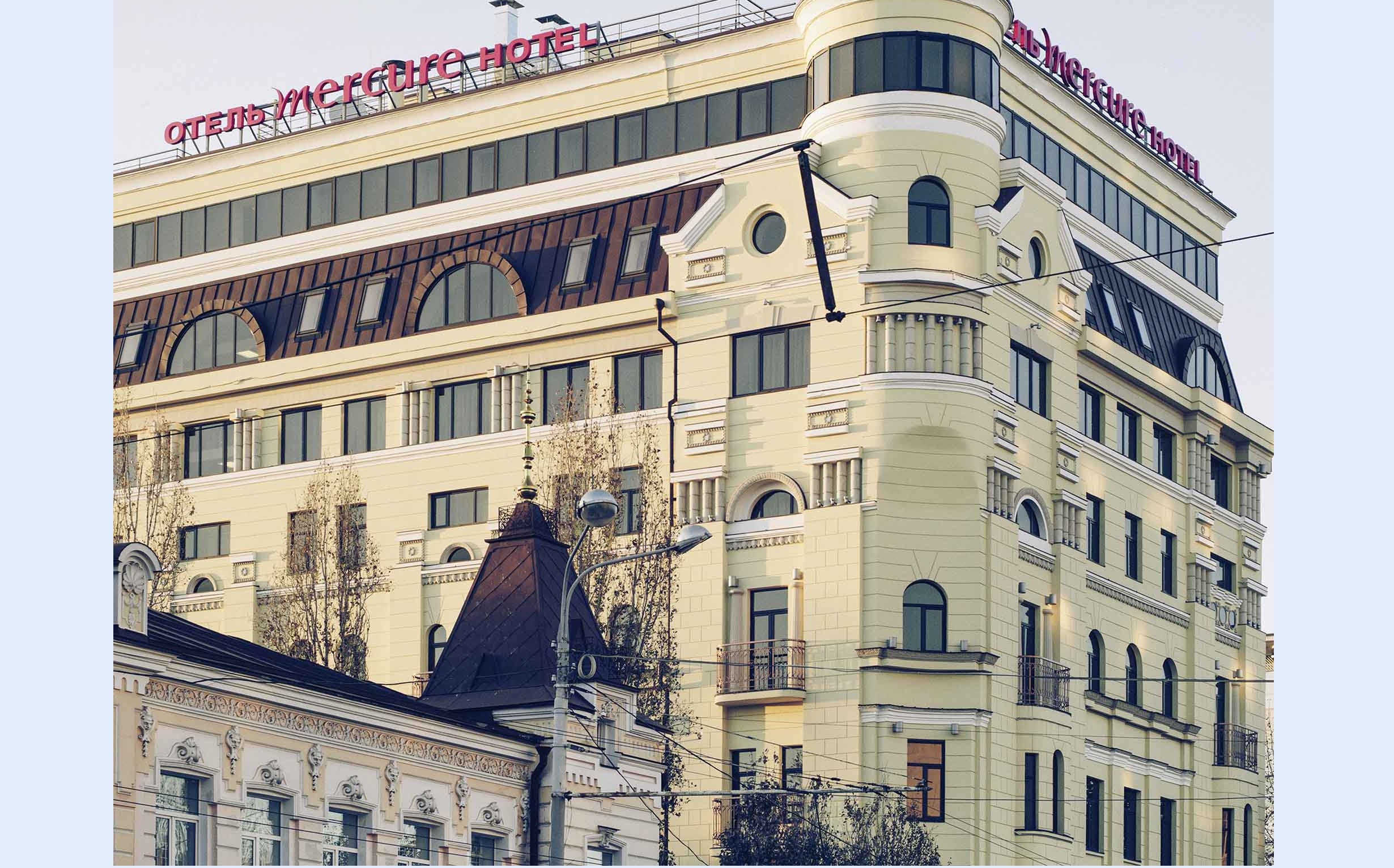 Гостиницы ростова на дону. Отель Mercure Ростов-на-Дону. Меркьюри Ростов на Дону отель. Гостиница Меркюр Ростов на Дону. Отель Меркурий Ростов на Дону.